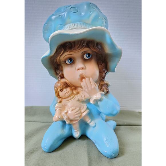 Rare Universal Statuary Girl in Blue Pajamas holding Doll 1974 MCM - Picture 1 of 12